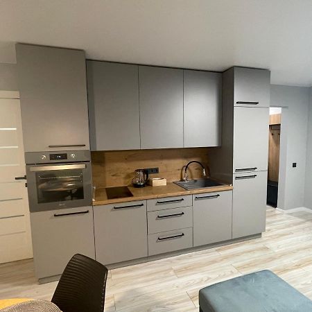 Mb Livinga Apartamentai Naftininku G Mažeikiai Buitenkant foto