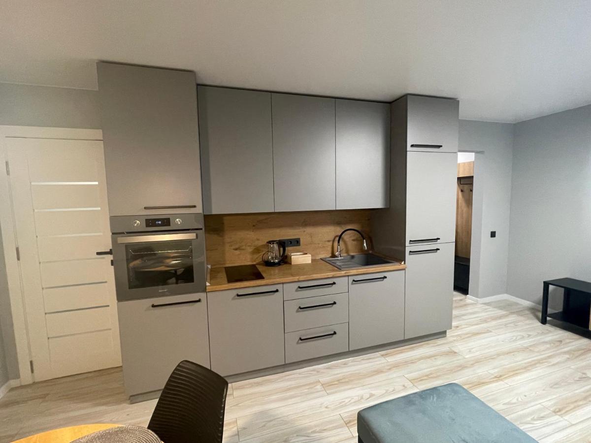 Mb Livinga Apartamentai Naftininku G Mažeikiai Buitenkant foto